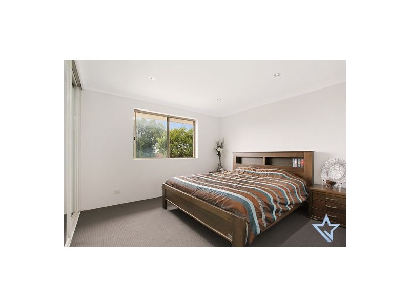9/120 Railway Street, Granville NSW 2142