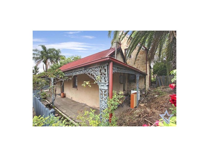 64 Windsor Road, Northmead NSW 2152