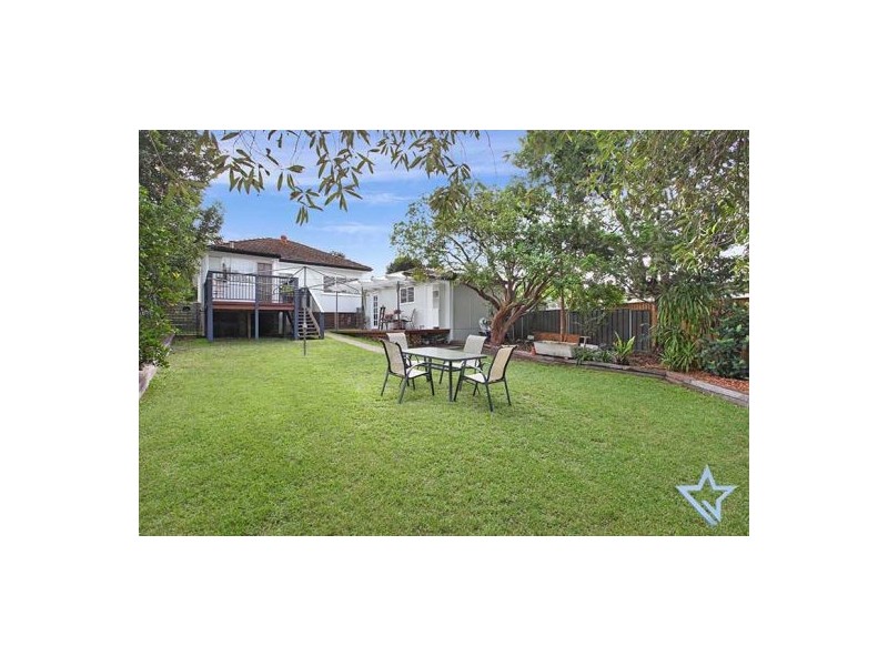 7 Fletcher Street, Northmead NSW 2152