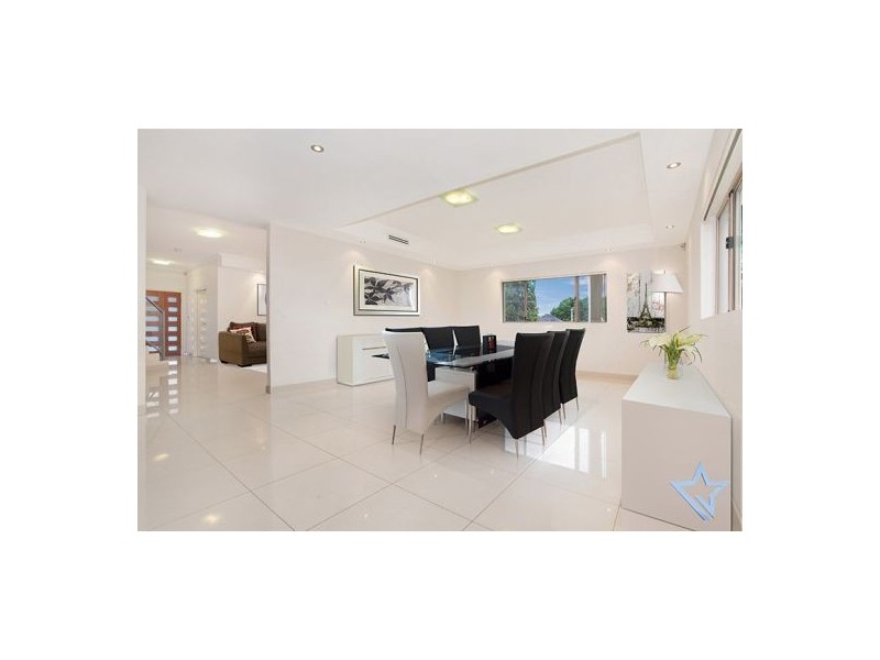 28 Robilliard Street, Mays Hill NSW 2145