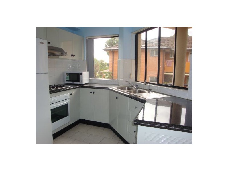 1/37-43 Good Street, Westmead NSW 2145