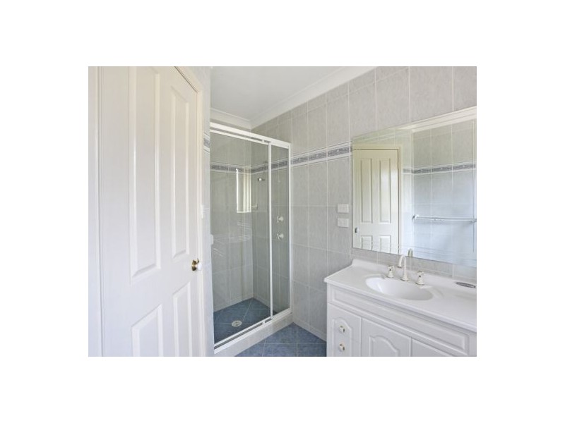 1 Forest Knoll, Castle Hill NSW 2154