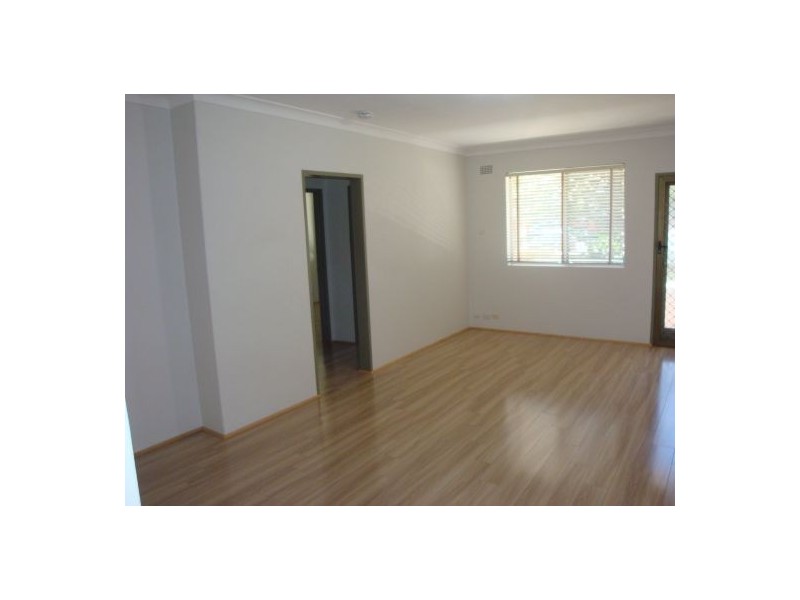 2/51 Wigram Street, Harris Park NSW 2150