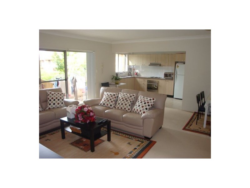 15/10-12 Thomas Street, Parramatta NSW 2150