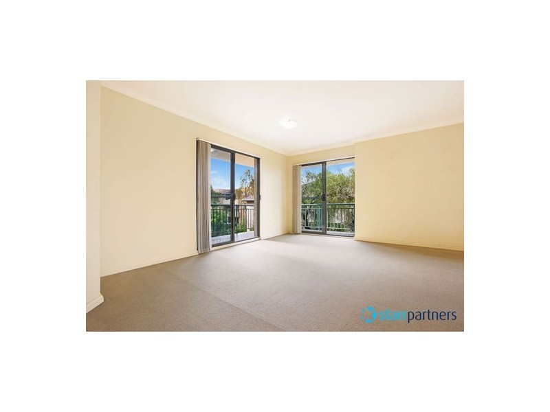 12/5-7 Wigram Street, Harris Park NSW 2150