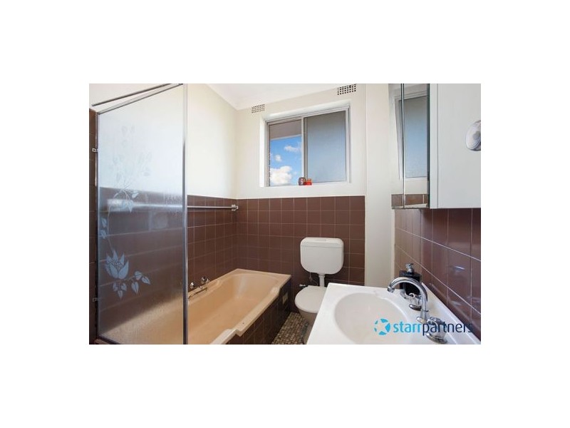 8/3 Queens Road, Westmead NSW 2145