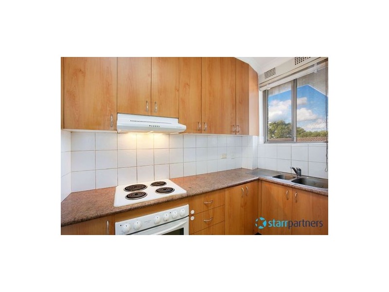 8/3 Queens Road, Westmead NSW 2145