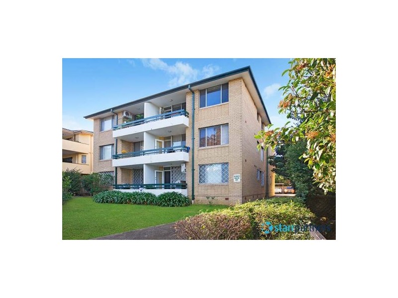8/3 Queens Road, Westmead NSW 2145