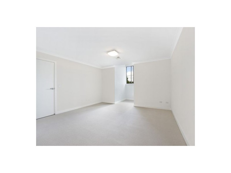 4/10-12 Water Street, Wentworthville NSW 2145