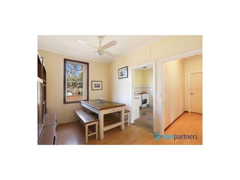 184 Burnett Street, Mays Hill NSW 2145