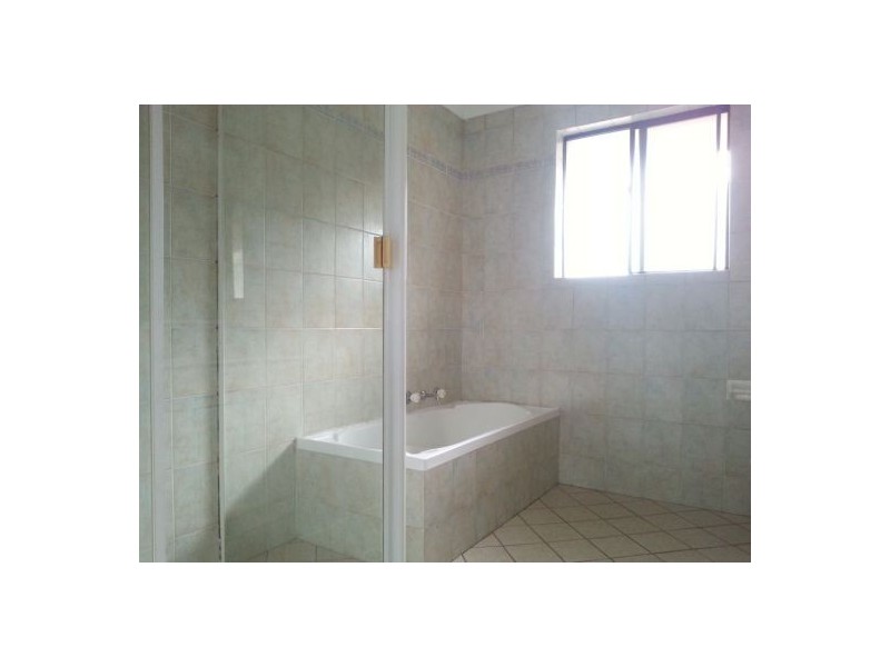 4/43-47 Newman Street, Merrylands NSW 2160