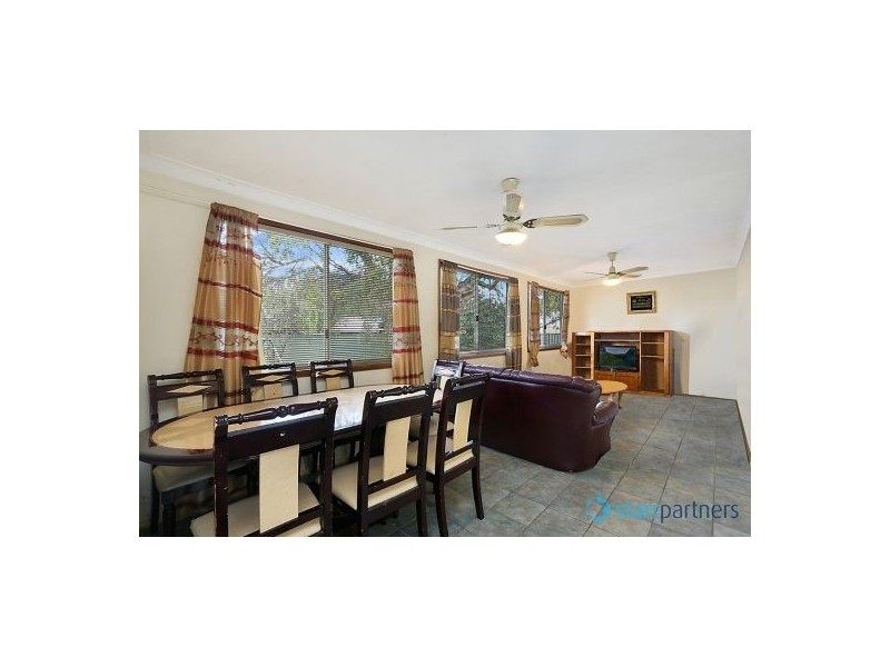 19 Cooyong Crescent, Toongabbie NSW 2146