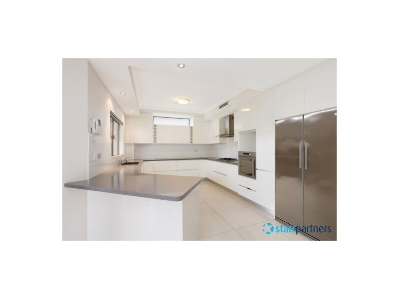 28 Robilliard Road, Mays Hill NSW 2145