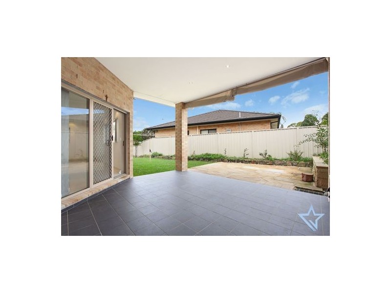 28 Robilliard Road, Mays Hill NSW 2145