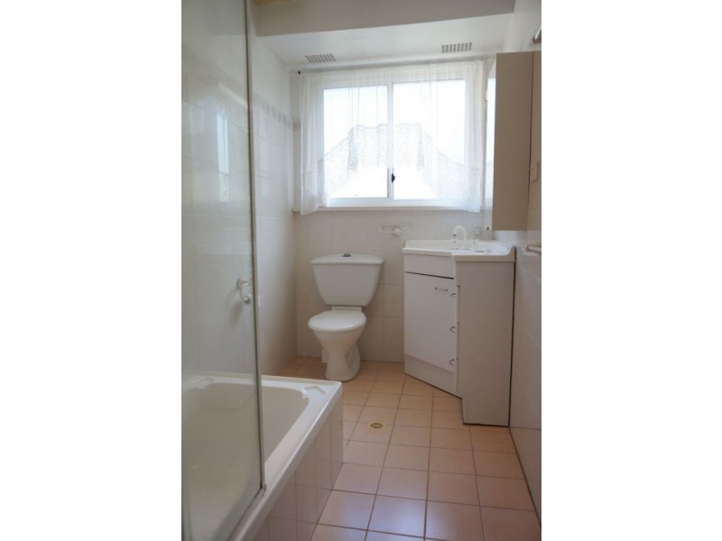 15 Napier Street, Mays Hill NSW 2145