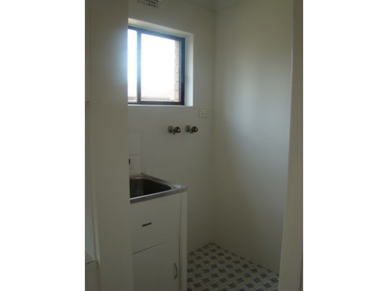 14/28 Treves Street, Merrylands NSW 2160