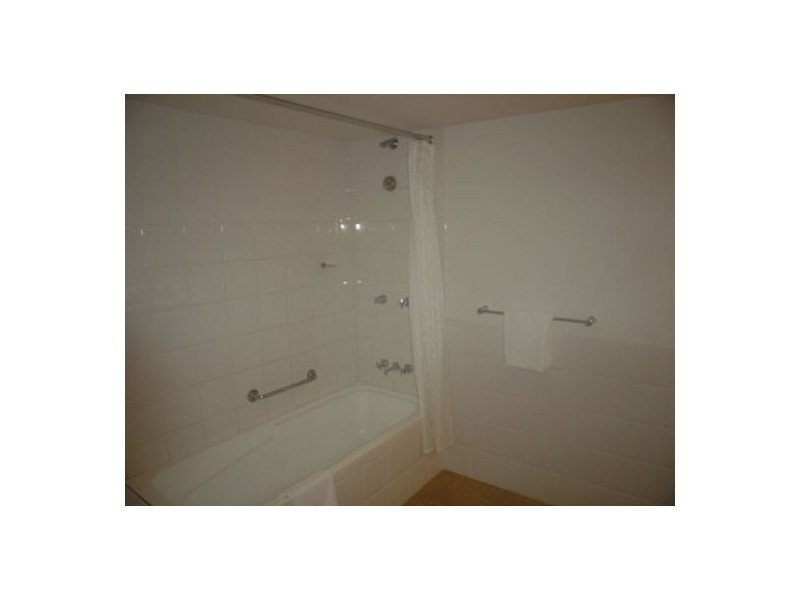 209/110-114 James Ruse Drive, Rosehill NSW 2142