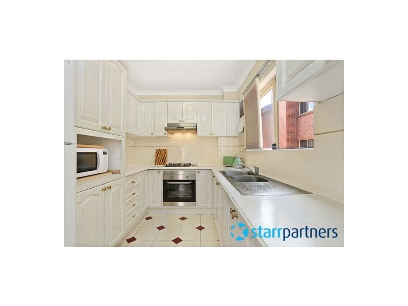 2/16 Betts Street, Parramatta NSW 2150