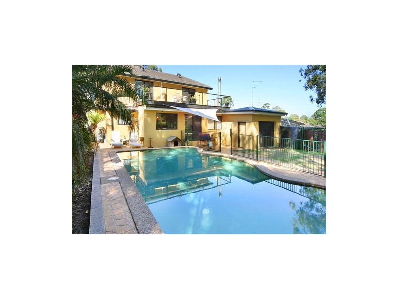 11 Gardenia Parade, Greystanes NSW 2145