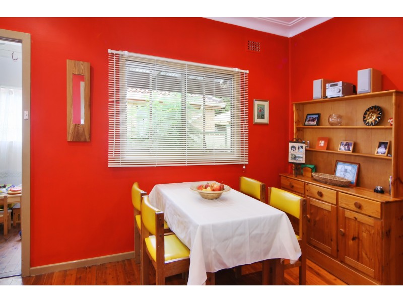 17 Belmore Street East, Oatlands NSW 2117