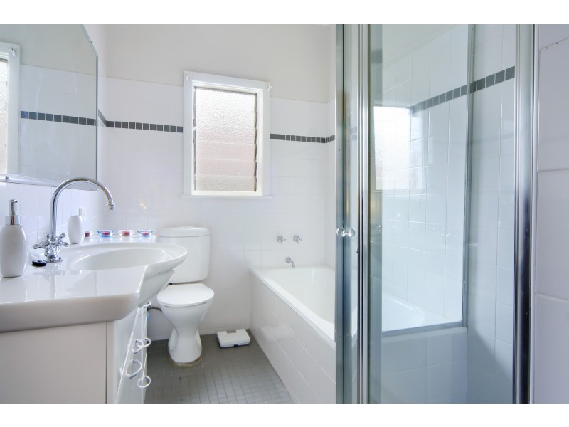 17 Belmore Street East, Oatlands NSW 2117