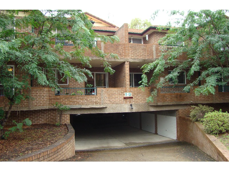 1/11 Gladstone Street, North Parramatta NSW 2151