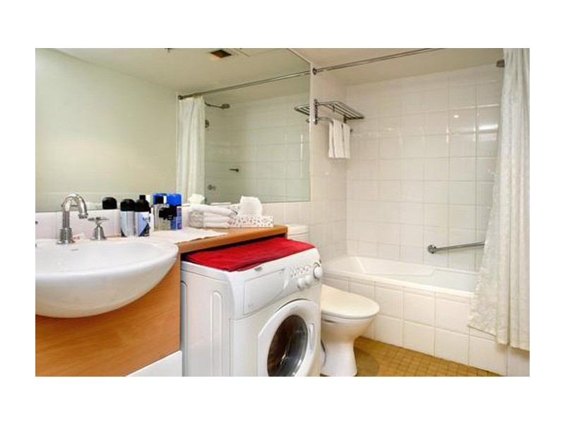 211/110-114 James Ruse Drive, Rosehill NSW 2142