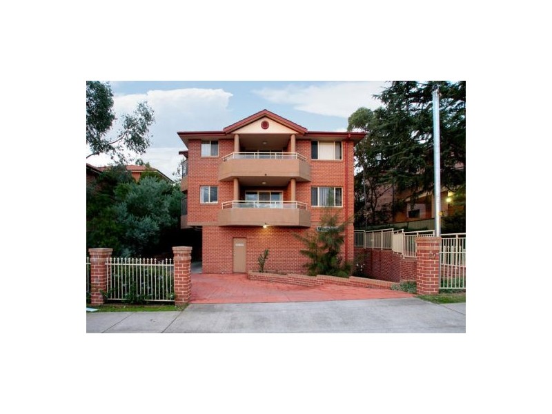11/27 Good Street, Westmead NSW 2145