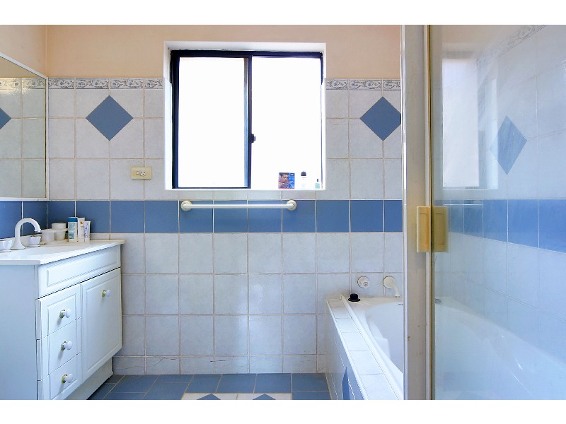 2/28 Harris Street, Harris Park NSW 2150