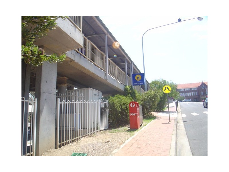 71 Bridge Road, Westmead NSW 2145