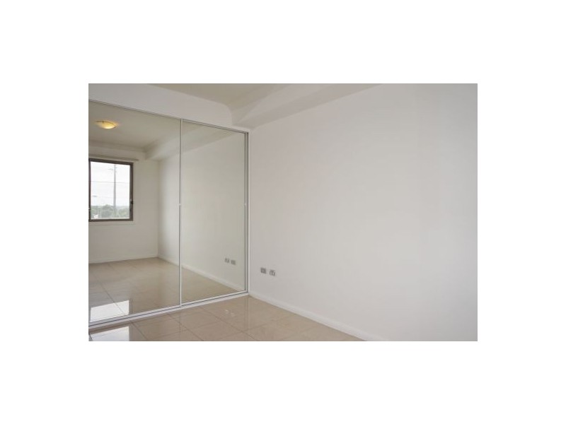 32/548 Woodville Road, Guildford NSW 2161