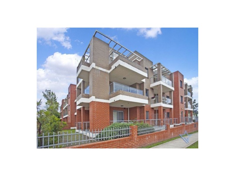13/154-156 Bridge Road, Westmead NSW 2145
