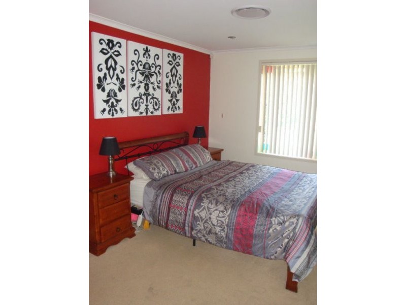 12 Manorhouse Boulevard, Quakers Hill NSW 2763