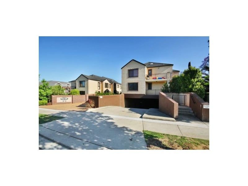 21/18 Campbell Street, Northmead NSW 2152