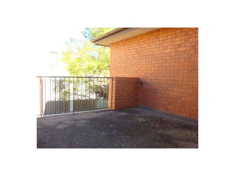 10/6-8 Alfred Street, Westmead NSW 2145