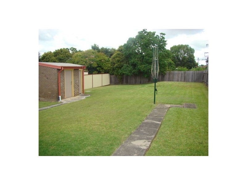 11A FRANKLIN Street, Mays Hill NSW 2145