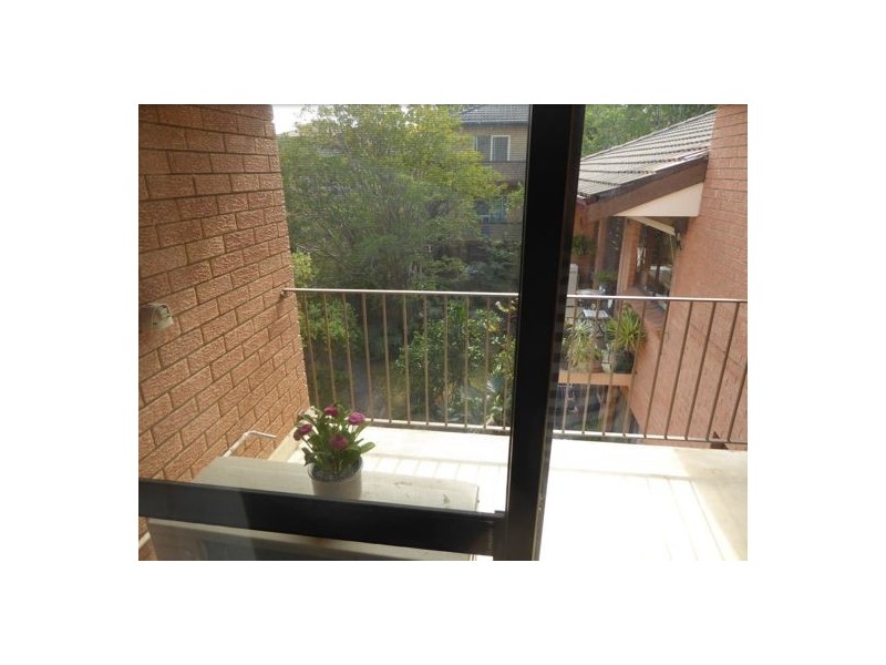 12/6-8 Fleet Street, North Parramatta NSW 2151