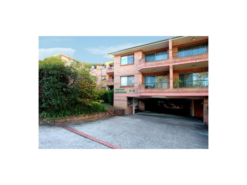 2/9-11 Priddle Street, Westmead NSW 2145