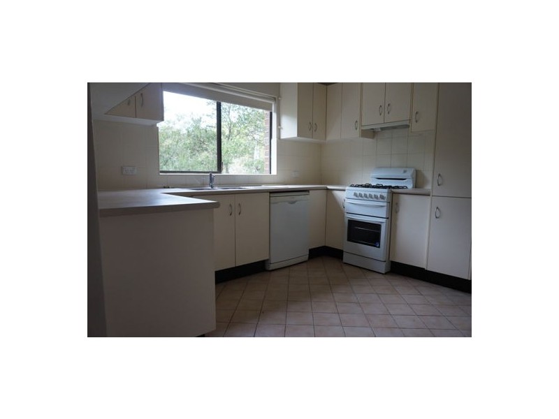 2/18-20 Central Avenue, Westmead NSW 2145