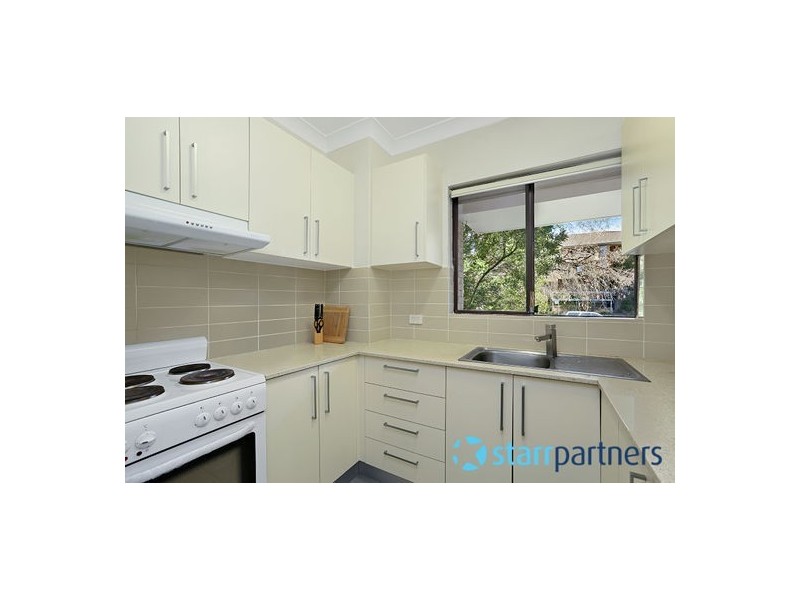 2/15-17 Alfred St, Westmead NSW 2145