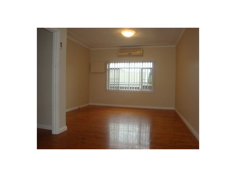 2 Beaufort Street, Northmead NSW 2152