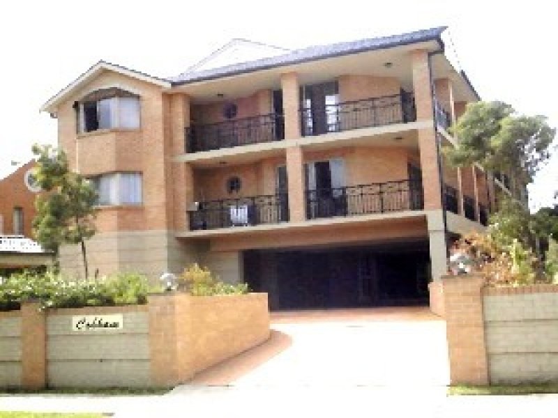 2/3 Brisbane Street, Harris Park NSW 2150