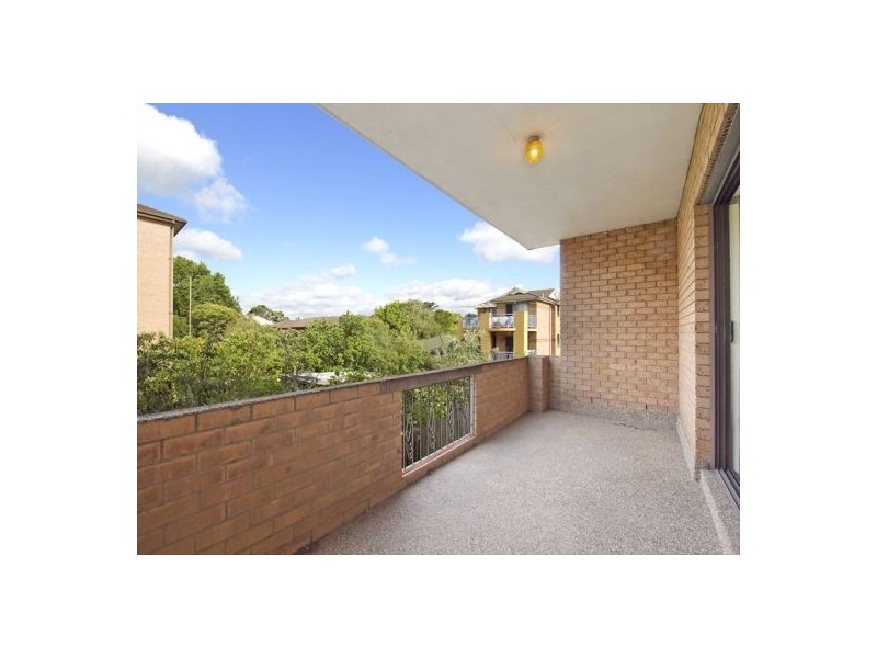4/16 Brisbane Street, Harris Park NSW 2150