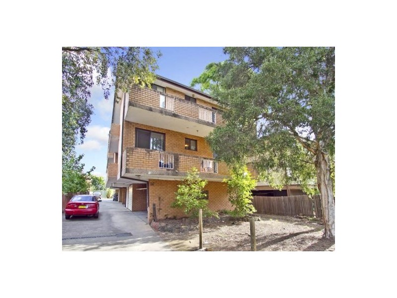 4/16 Brisbane Street, Harris Park NSW 2150