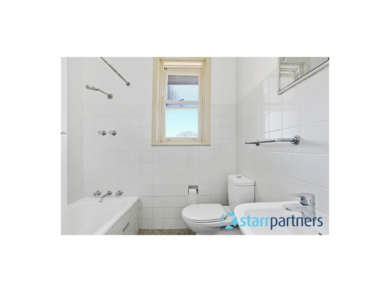 6/82a Weston  st, Harris Park NSW 2150