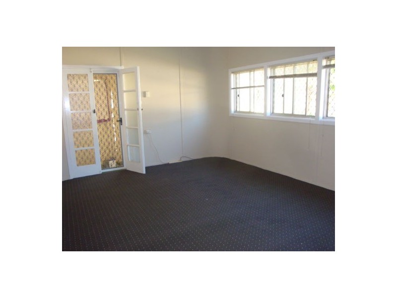 2 Ross Street, Seven Hills NSW 2147
