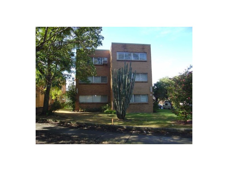 2/20 Pennant Hills Road, North Parramatta NSW 2151