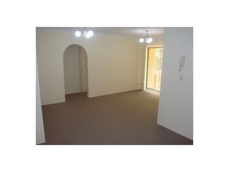 9/9-11 Priddle Street, Westmead NSW 2145