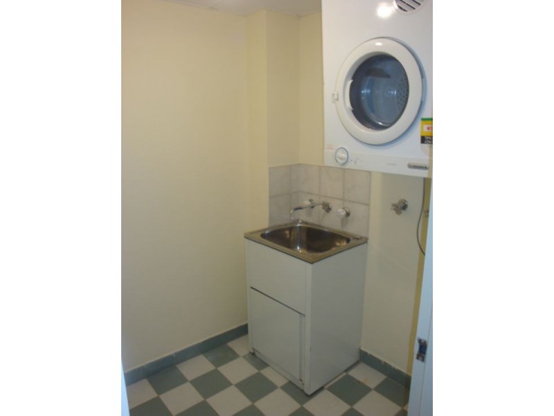 9/9-11 Priddle Street, Westmead NSW 2145