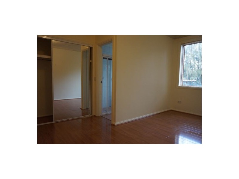 8/16A Wigram Street, Harris Park NSW 2150